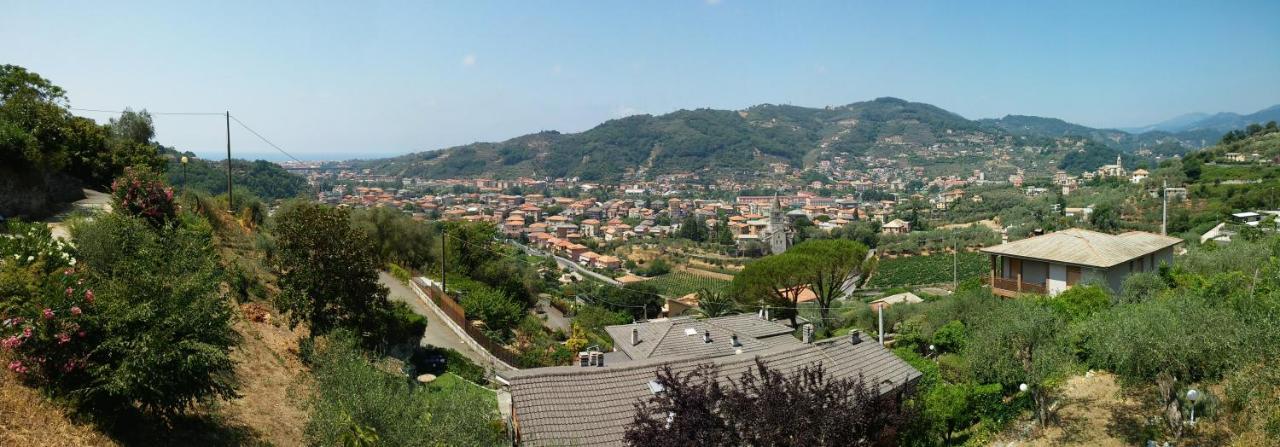 Room In Villa - Room In The Hills With Garden And Sea View San Salvatore  外观 照片