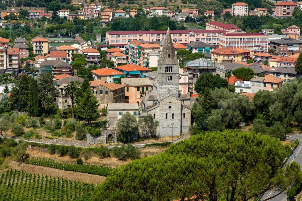 Room In Villa - Room In The Hills With Garden And Sea View San Salvatore  外观 照片